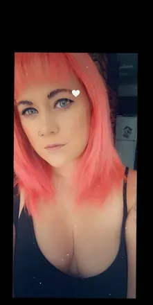 OnlyFans account  queen3lizabethchp avatar 1