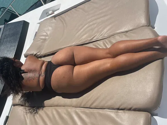 OnlyFans cuenta roosnn header 2
