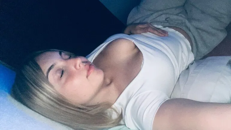 OnlyFans account  roxyrosse19 header 2