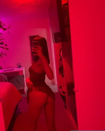 OnlyFans cuenta sophomoreemily avatar 1