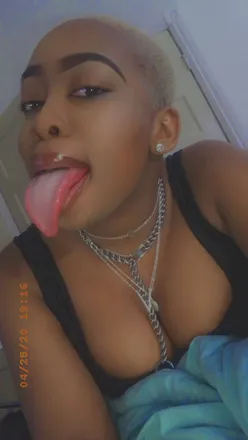 OnlyFans cuenta slickummzzz header 1