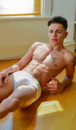 OnlyFans cuenta latinolu header 2