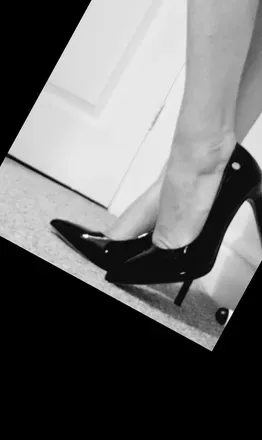 OnlyFans cuenta ellymandala header 2
