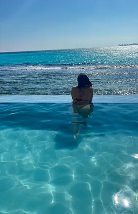 OnlyFans account  romychula header 2