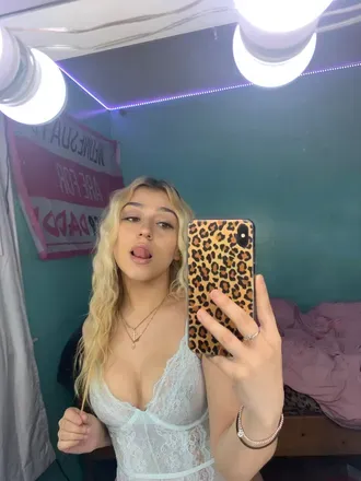 OnlyFans account  emflade avatar 1