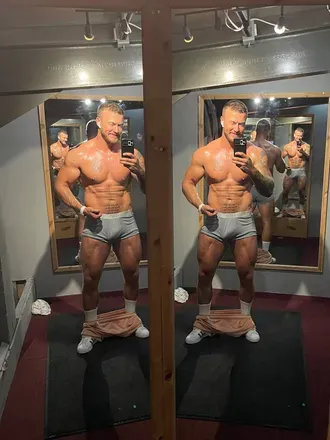 OnlyFans cuenta johnnybravovip avatar 1