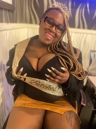 OnlyFans account  luhhtati avatar 1
