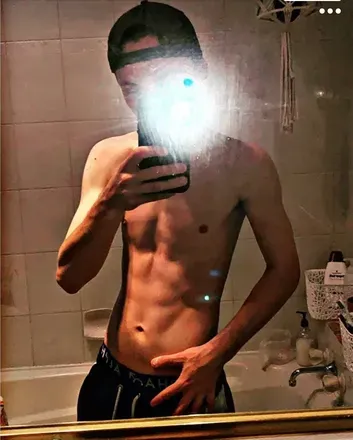OnlyFans cuenta hang_man avatar 1