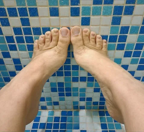OnlyFans cuenta silkyfeetbath avatar 1