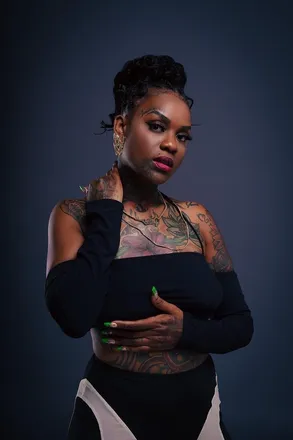 OnlyFans cuenta tattedkitty23 header 2