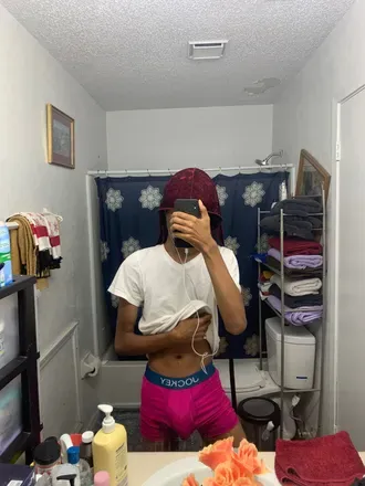 OnlyFans de introvertednoob