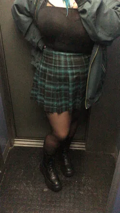 OnlyFans account  pessimistbaby header 2