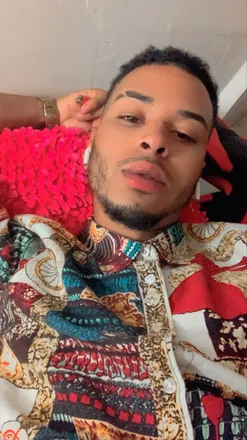 OnlyFans cuenta corliilr header 2