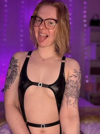 OnlyFans cuenta roxyredheadxoxo avatar 1