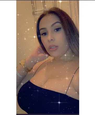 OnlyFans cuenta lauragz8 header 2