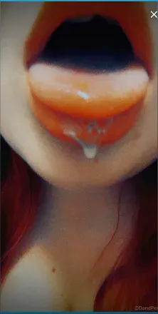 OnlyFans cuenta yourtittykitty avatar 1