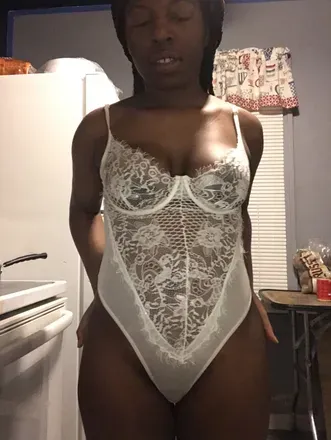 OnlyFans cuenta hustleehenny avatar 1