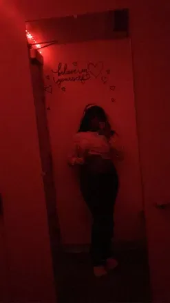 OnlyFans account  friendlymeen avatar 1