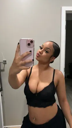 OnlyFans de sexylilmamii2