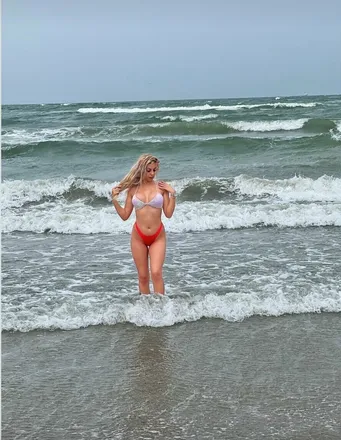 OnlyFans cuenta erikaalee header 2