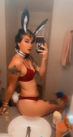 OnlyFans cuenta ravewitch96 avatar 1