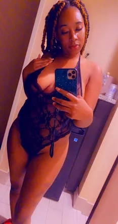 OnlyFans cuenta slimlele95 header 2