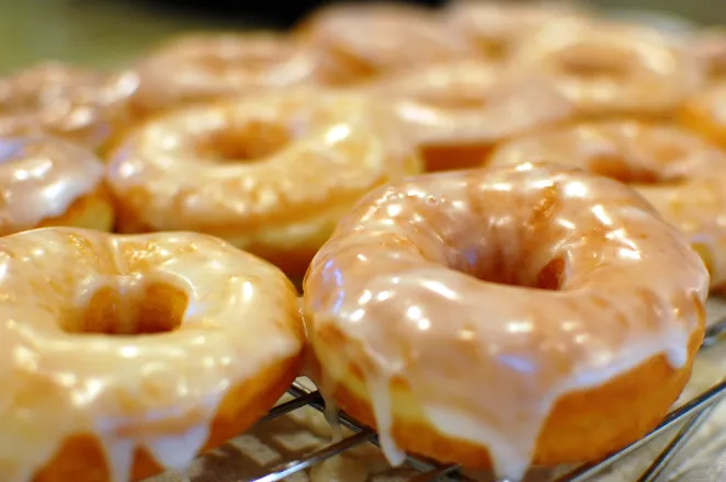 OnlyFans cuenta glazedoughnuts header 2