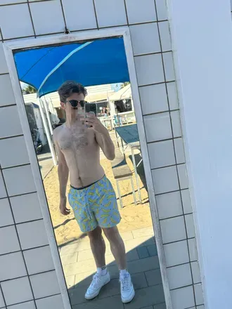 OnlyFans cuenta canadian.otter header 2