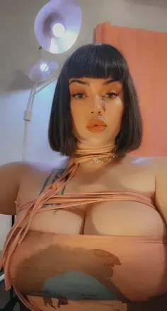 OnlyFans cuenta zoevuitton avatar 1
