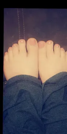 OnlyFans cuenta softpetitefeet avatar 1