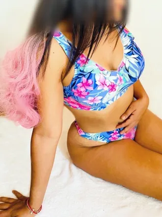 OnlyFans cuenta emmagoon header 2
