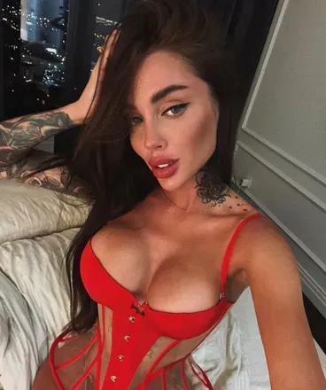 OnlyFans account  rusmeganfox avatar 1