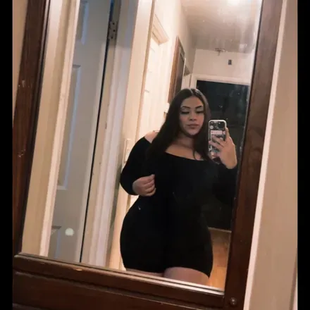 OnlyFans cuenta yourfavvchicana avatar 1