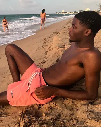 OnlyFans account  perriyoun header 2