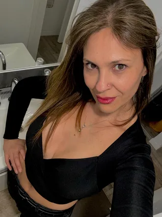 OnlyFans cuenta annek747 header 2