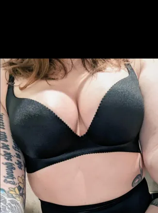 OnlyFans cuenta luxxxrose header 2
