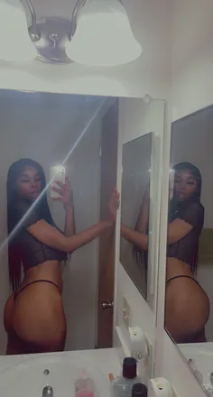 OnlyFans account  lonaberry header 2