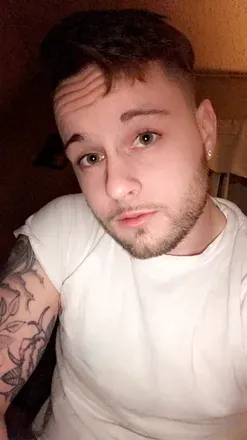 OnlyFans cuenta prettyboybilly69 avatar 1