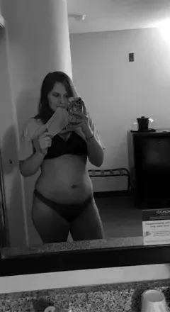 OnlyFans account  han.yum avatar 1