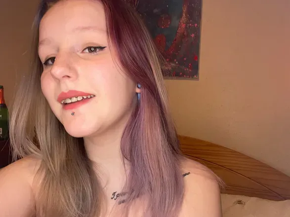 OnlyFans cuenta bruisesandbutterflies header 2