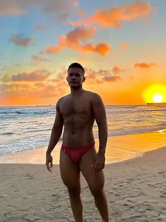 OnlyFans cuenta louislatinhot96 avatar 1