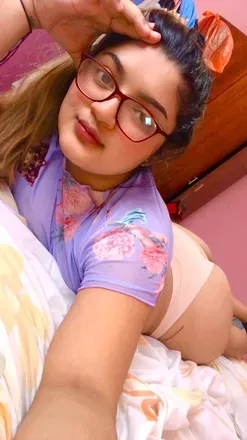 OnlyFans cuenta leilachang_f header 1