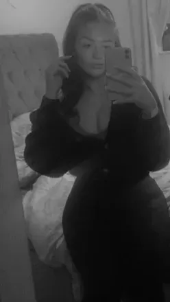 OnlyFans cuenta roxanne1x avatar 1