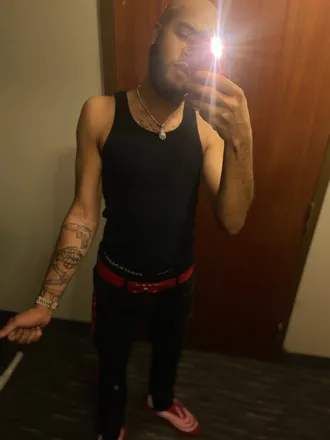 OnlyFans cuenta yellow_meat header 2