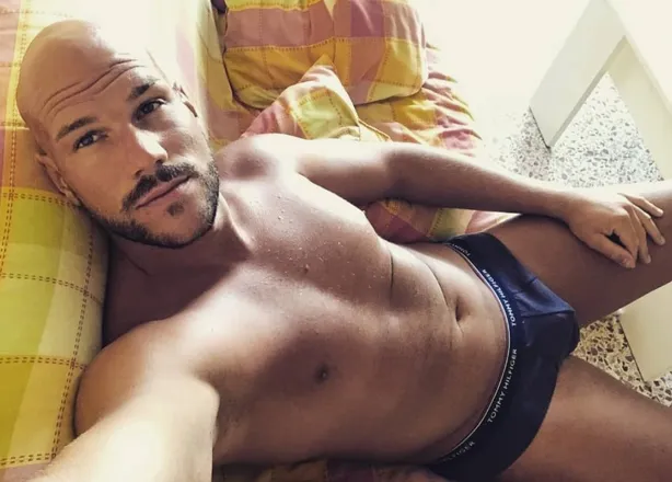 OnlyFans cuenta arnauetti header 2