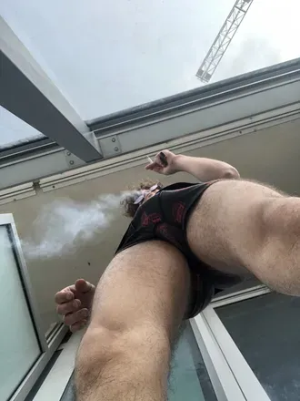 OnlyFans cuenta yousuchabitch header 2