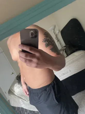 OnlyFans cuenta beefyshort avatar 1