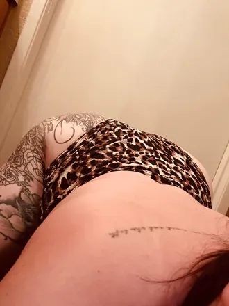 OnlyFans cuenta goddesslill33 header 2