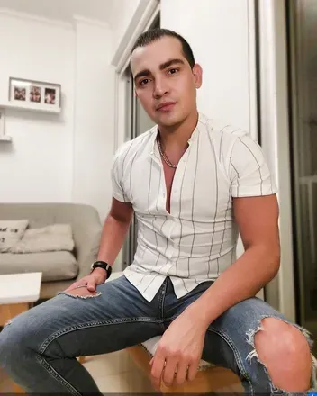 OnlyFans cuenta simoncol2022 avatar 1