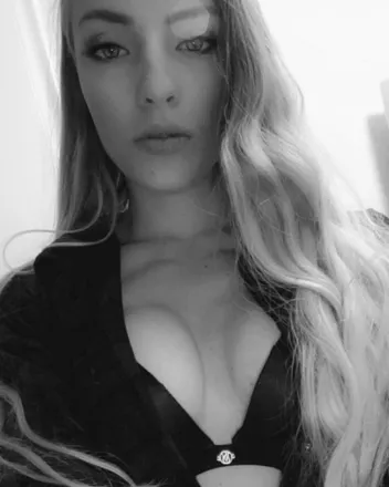 OnlyFans cuenta cait818 avatar 1